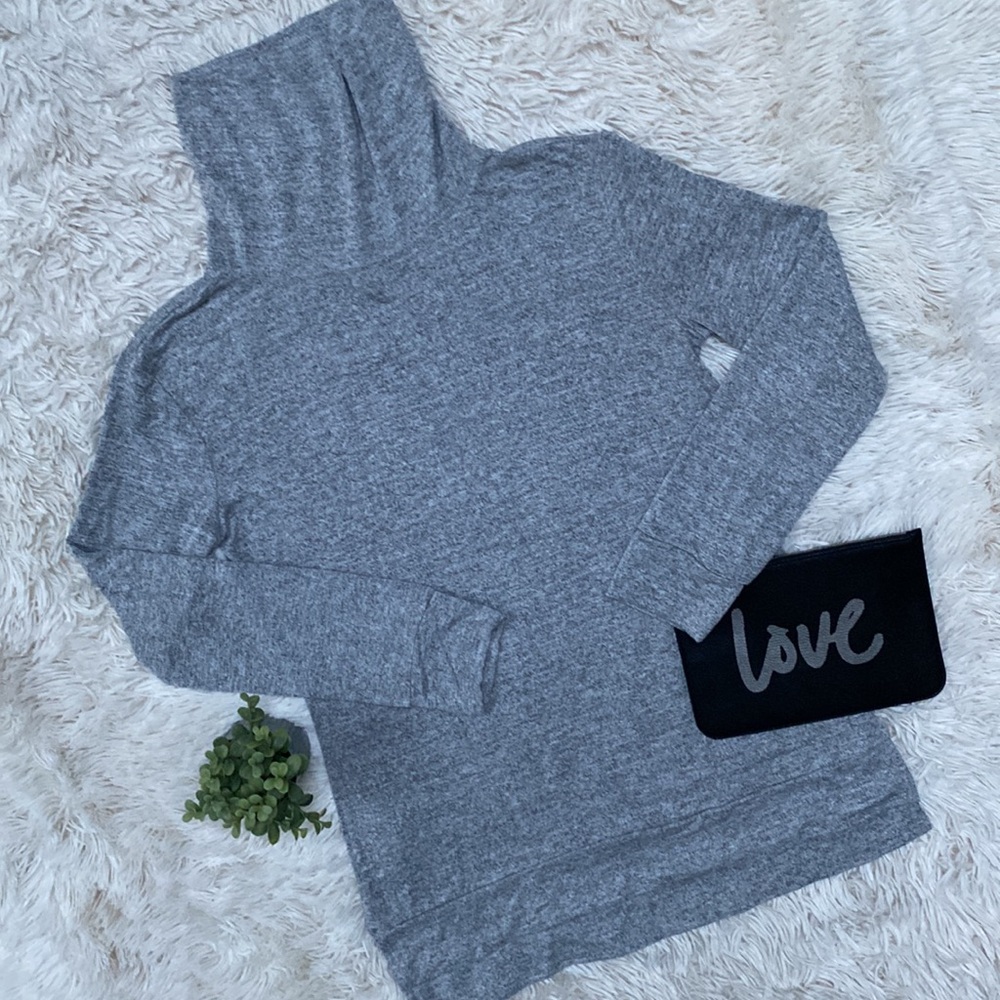 A New Day Turtleneck Tunic Top 💗 Gray